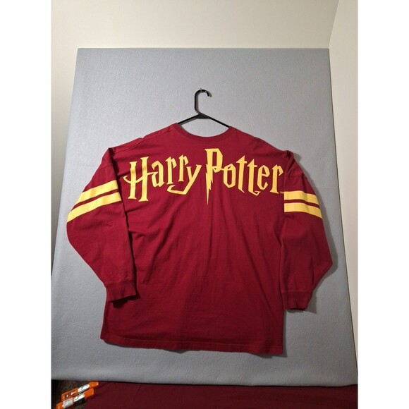 Wizarding World Harry Potter Spirit Jersey Shirt XL Hogwarts Gryffindor Disney - Picture 1 of 7